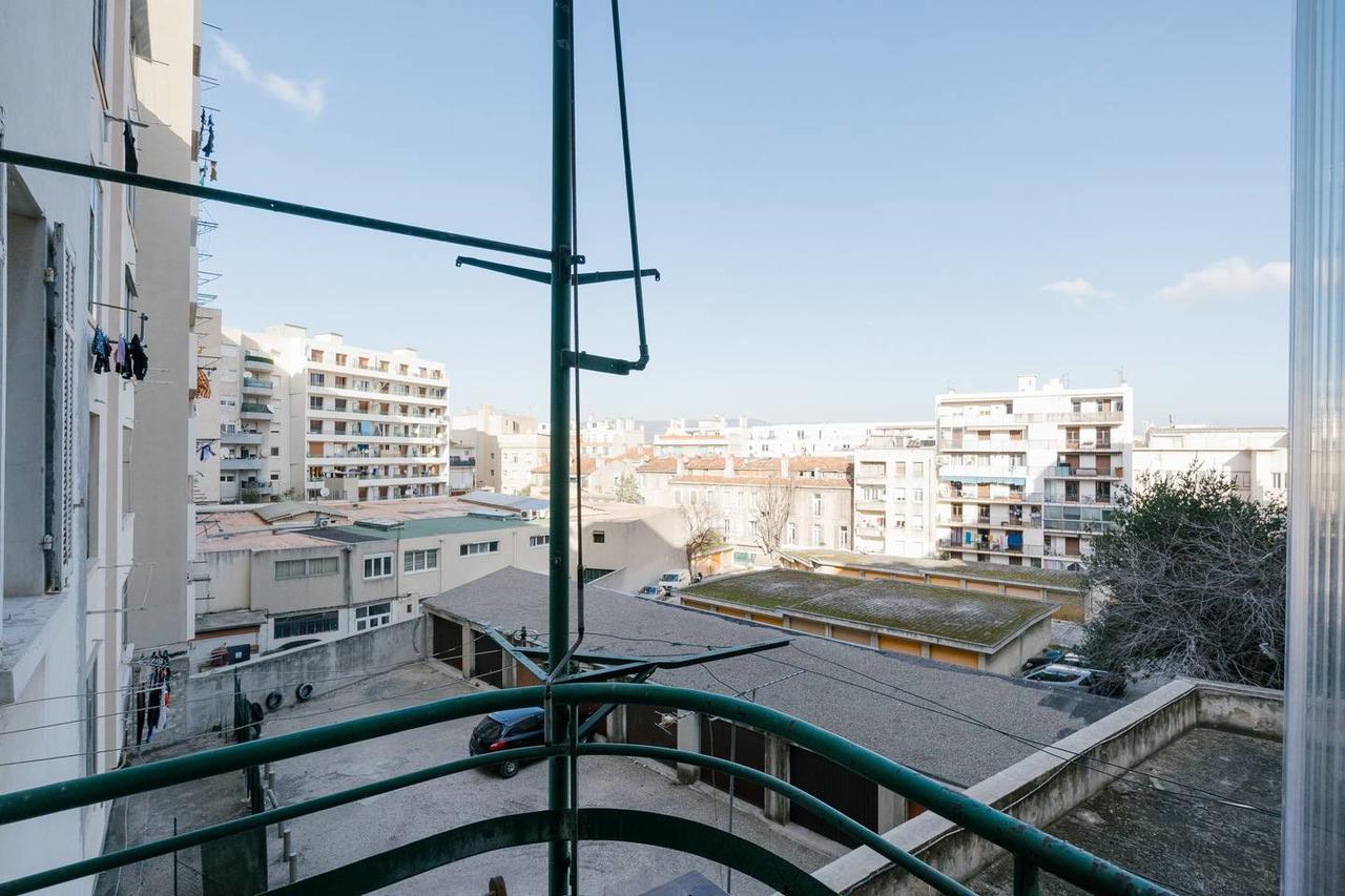 Flat Saint Charles Lägenhet Marseille Exteriör bild