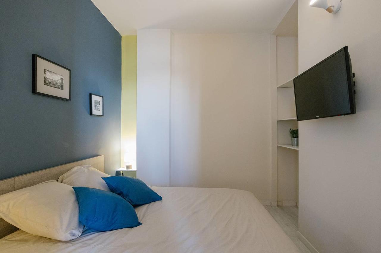 Flat Saint Charles Lägenhet Marseille Exteriör bild